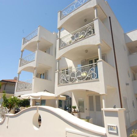 Residence Costa Smeralda Гроттамаре Экстерьер фото